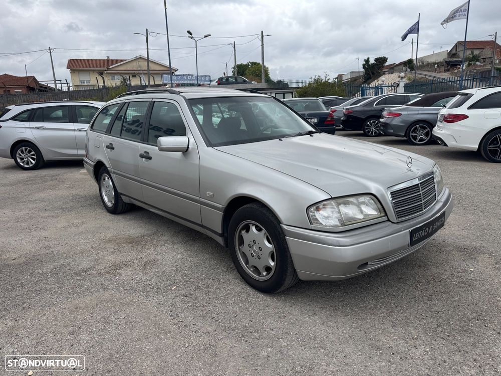 Mercedes-Benz C 220 D Elegance - 3