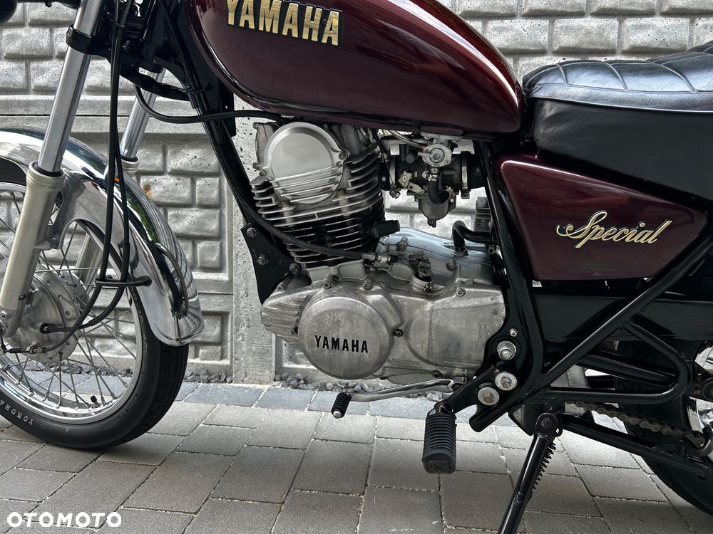 Yamaha SR - 17