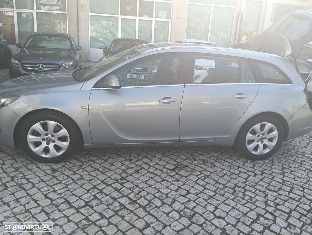 Opel Insignia Sports Tourer 2.0 CDTi Executive S/S - 8