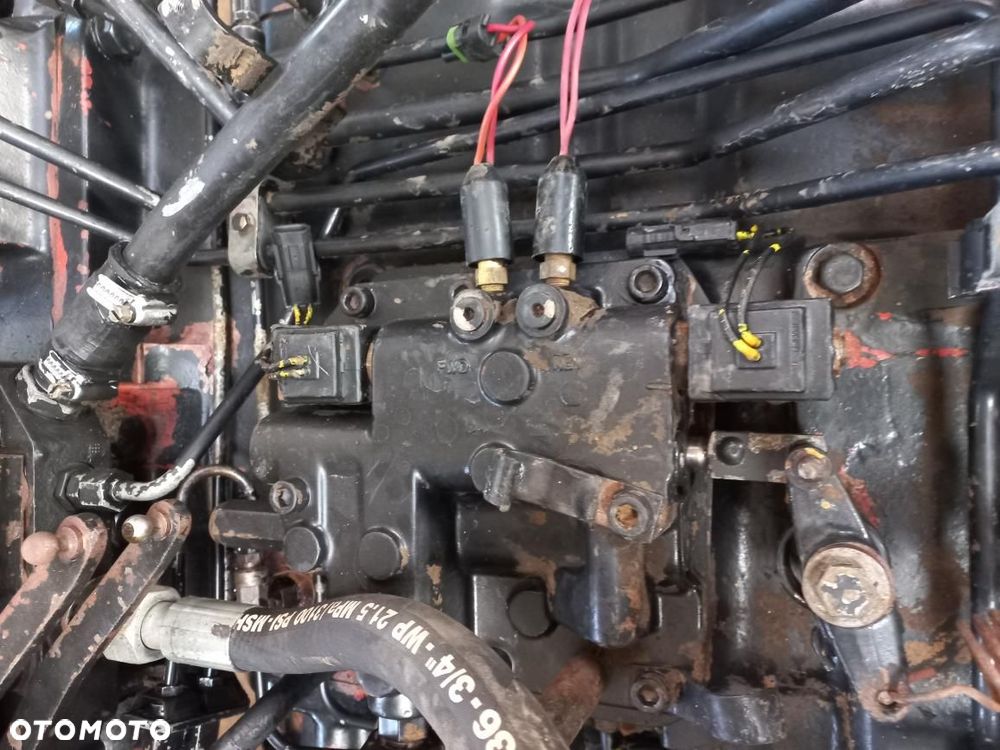 Case maxxum,5120,5130,5140 skrzynia,silnik,płyta rewersu,kosz,most,pompa,rozdzielacz,B4TA-390,kabina,satelity,wałek,koło zębate,tryb. - 2