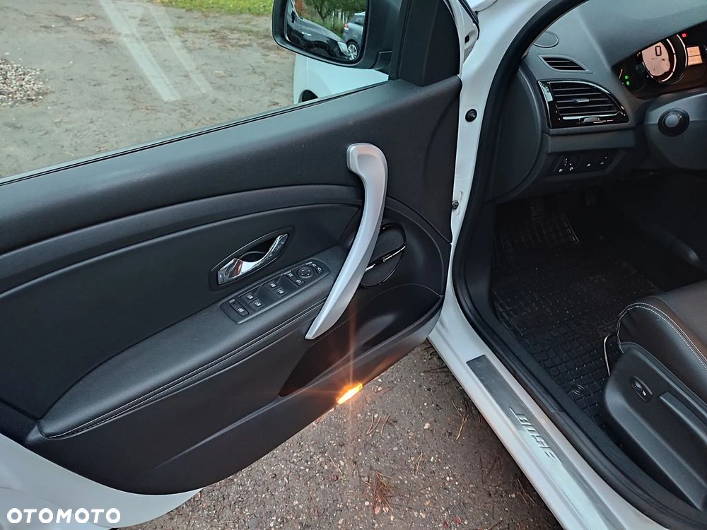 Renault Megane ver-1-6-dci-bose - 15