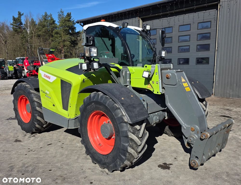 Claas Scorpion 732 Varipower - 1