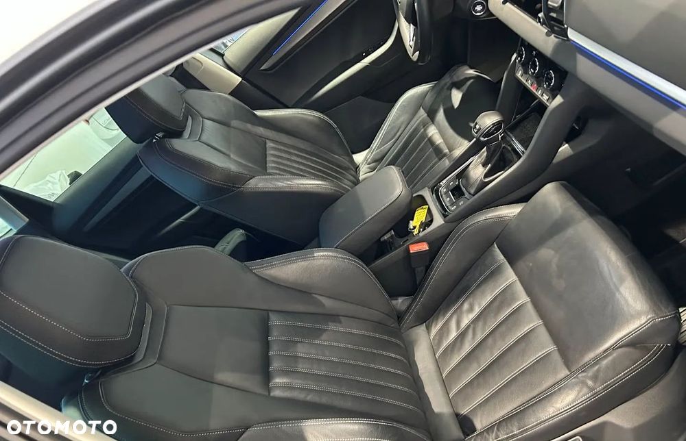 Skoda Karoq 2.0 TDI SCR 4x4 Style DSG - 13