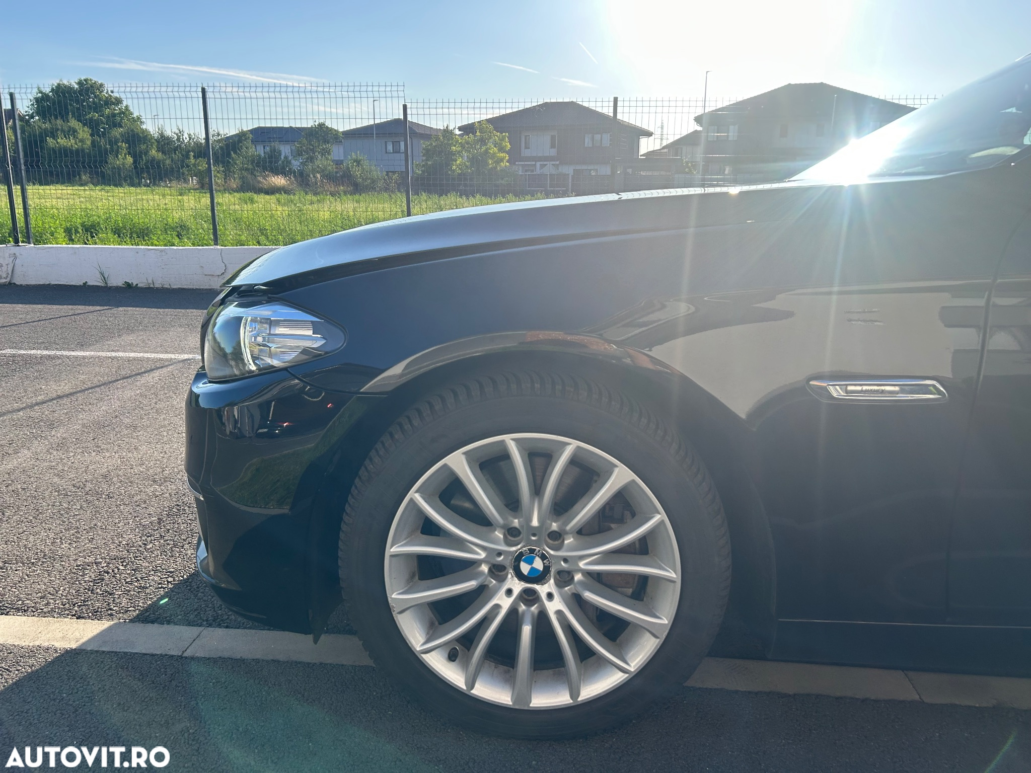 BMW Seria 5 525d xDrive AT - 22