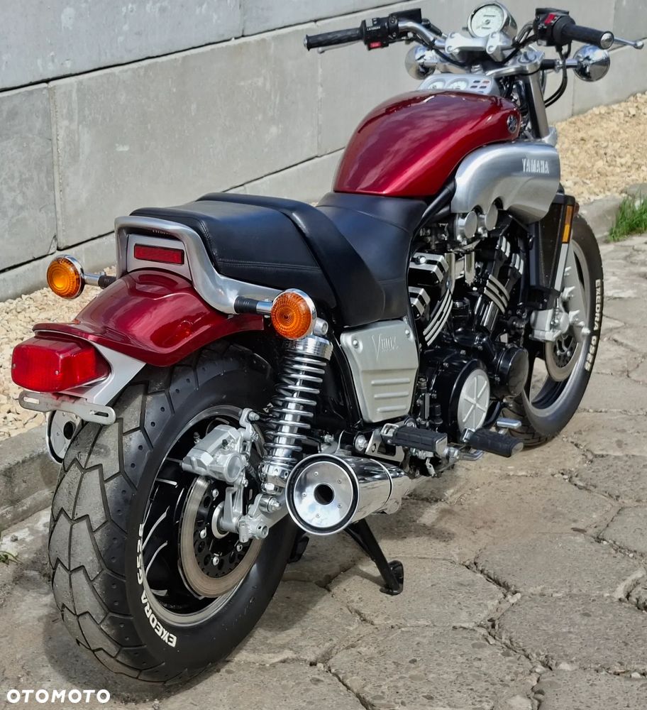 Yamaha V-MAX - 5