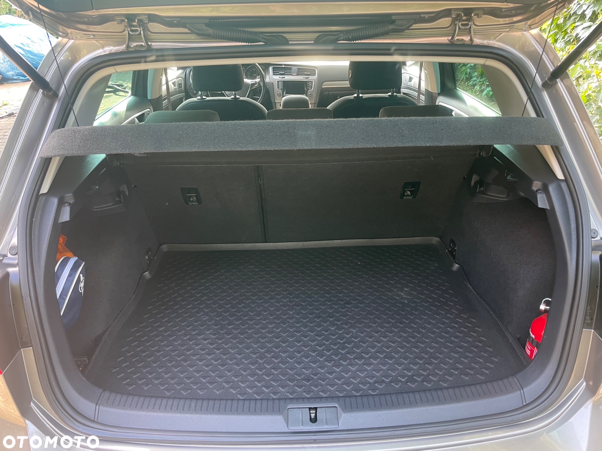 Volkswagen Golf VII 1.2 TSI BMT Trendline - 12