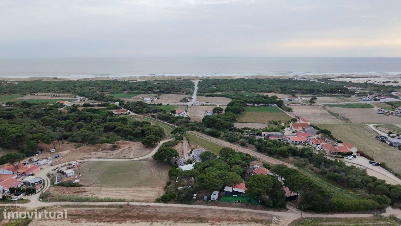 Terreno Rústico com Vista Mar e Potencial Ecológico - Grande imagem: 4/31