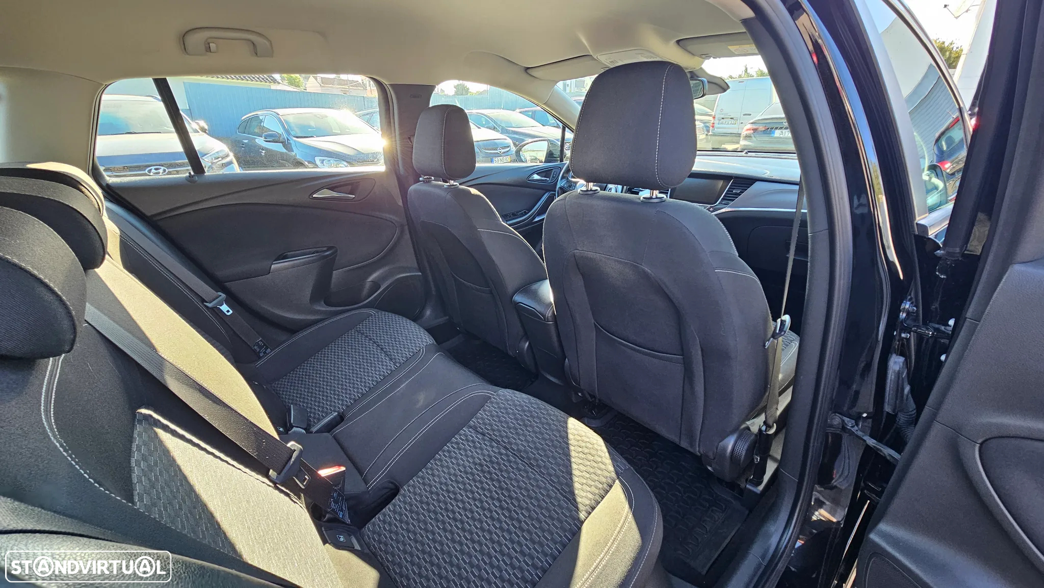 Opel Astra Sports Tourer 1.6 CDTI Business Edition S/S - 24