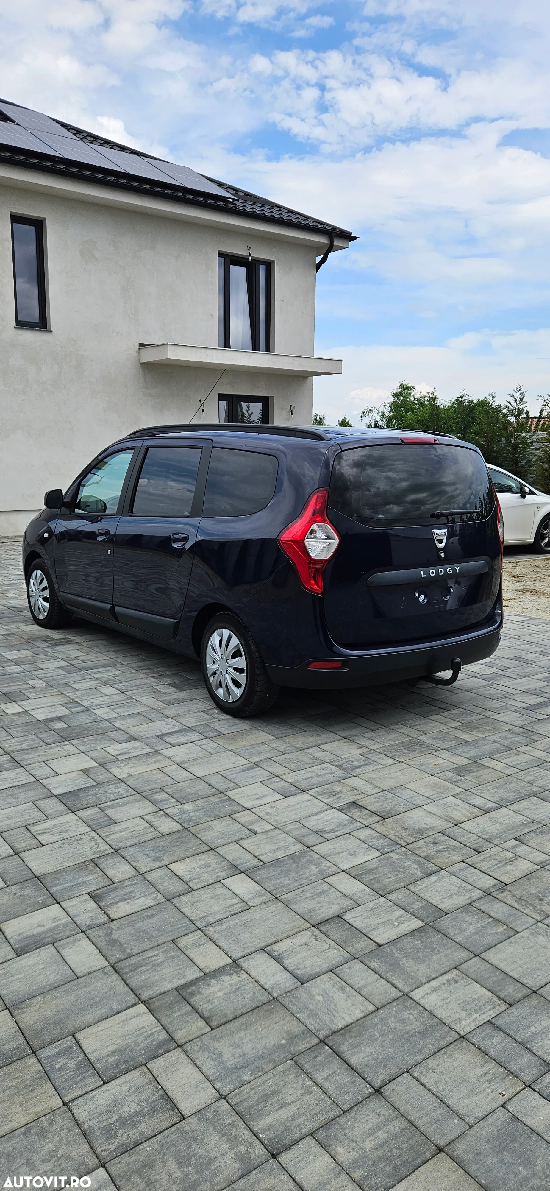 Dacia Lodgy 1.2 TCe 115 CP Laureate - 8