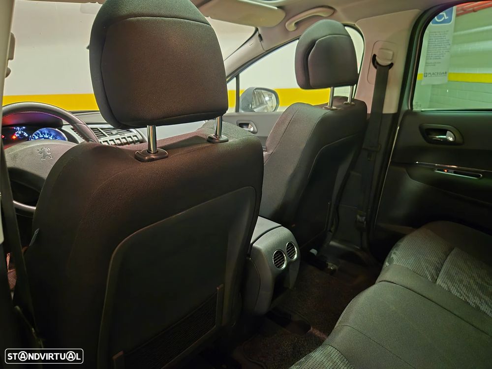 Peugeot 3008 1.6 HDi Sport - 26