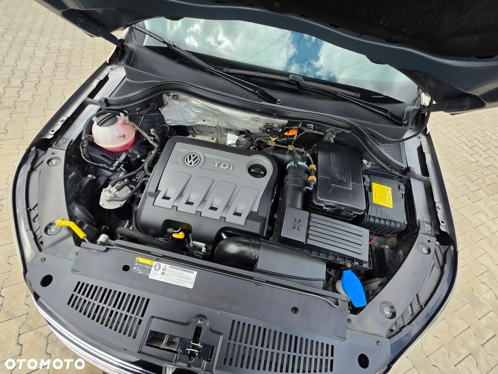 Volkswagen Tiguan 2.0 TDI DPF 4Motion BlueMotion Technology DSG Cup Sport & Style - 29