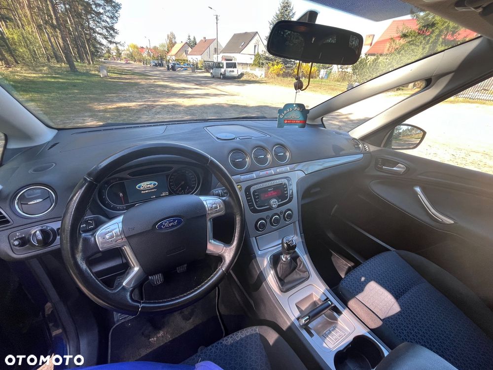 Ford S-Max 2.0 TDCi DPF Titanium - 12