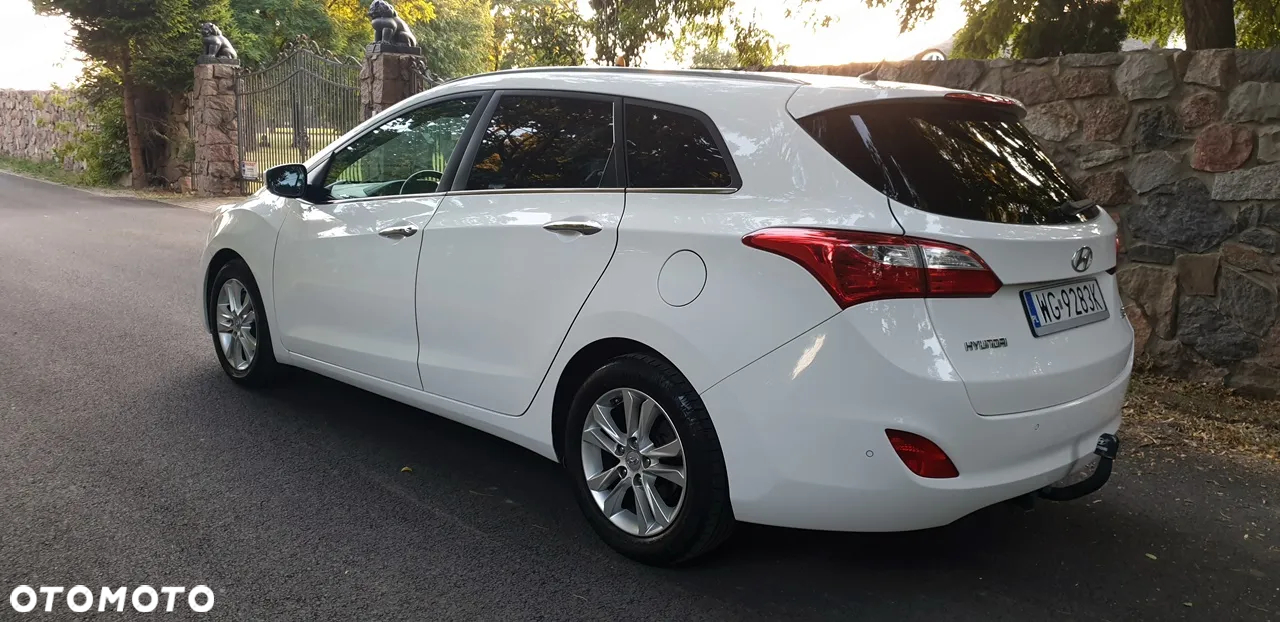 Hyundai i30 1.6 CRDI Fifa World Cup Edition - 7