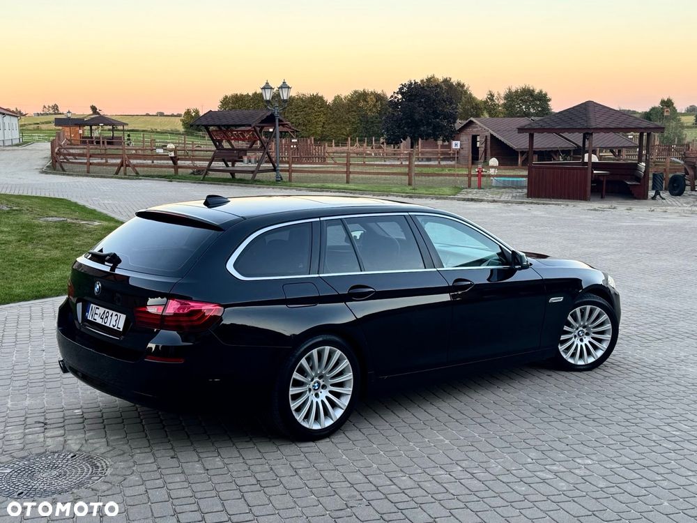 BMW Seria 5 520d - 38