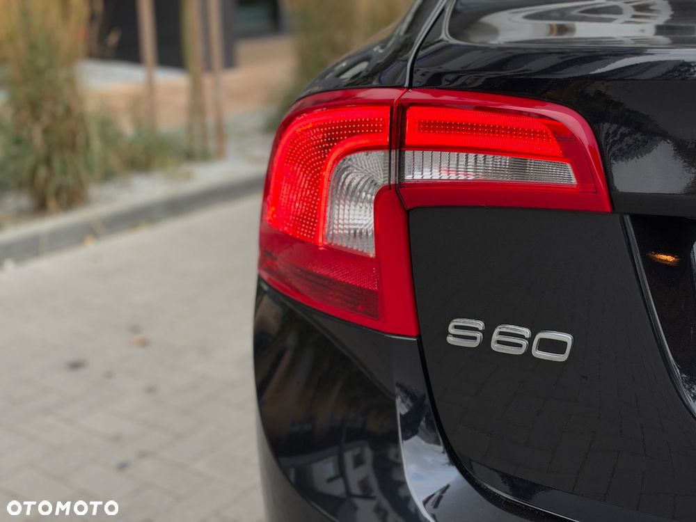 Volvo S60 - 9