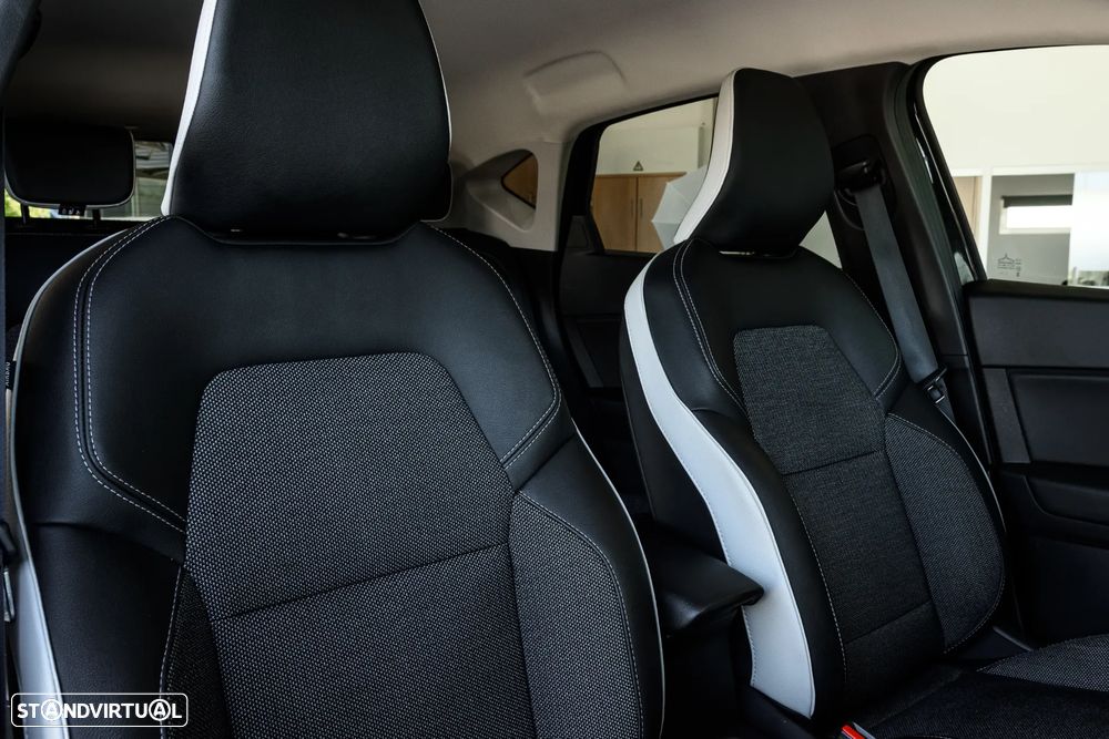 Renault Captur 1.0 TCe Techno - 26