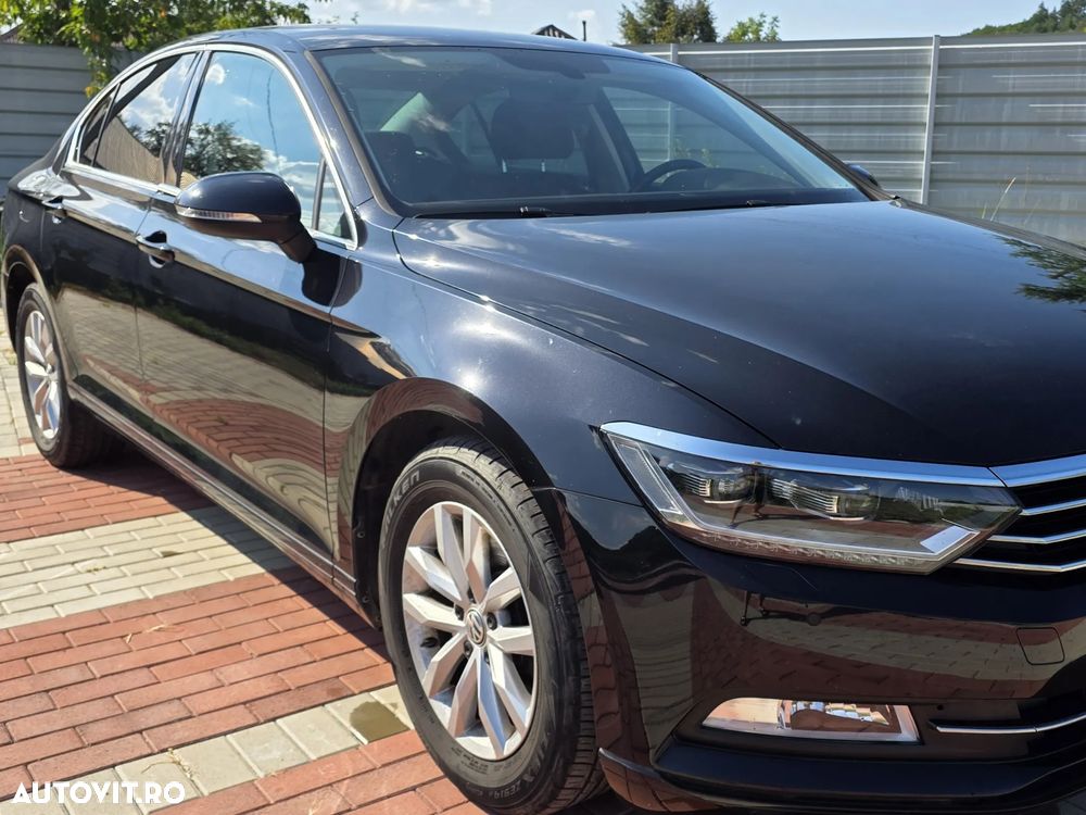 Volkswagen Passat 2.0 TDI Comfortline - 15
