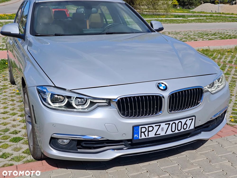 BMW Seria 3 340i xDrive Edition Luxury Line Purity - 1
