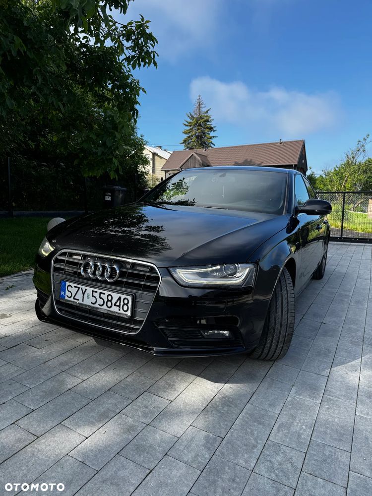 Audi A4 Limousine - 2
