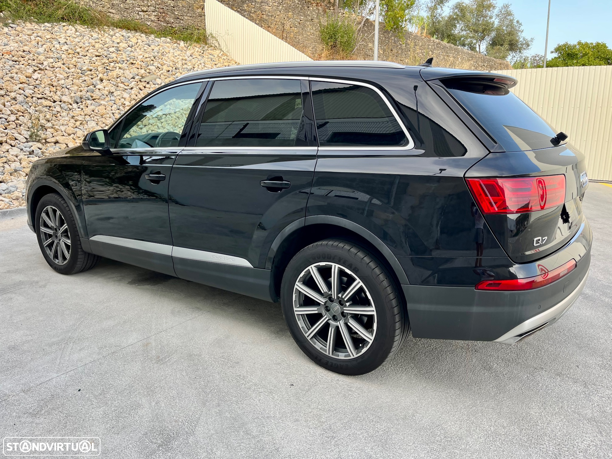 Audi Q7 3.0 V6 TDi quattro Tiptronic - 22