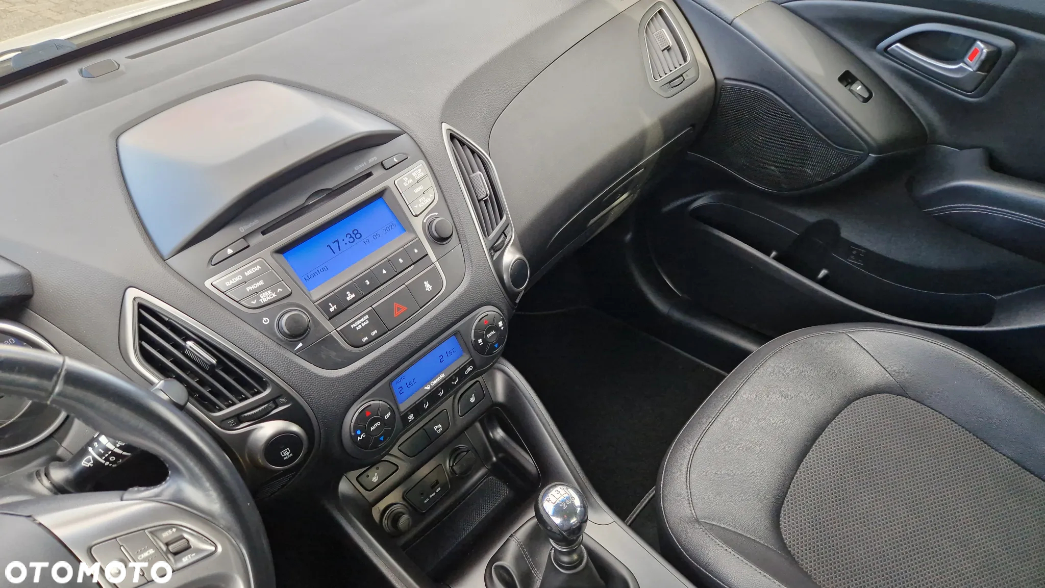 Hyundai ix35 1.6 GDI Premium 2WD - 18