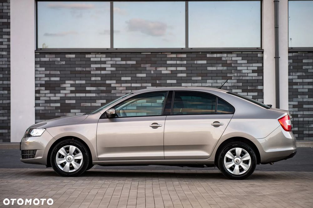 Skoda RAPID 1.2 TSI Active - 8
