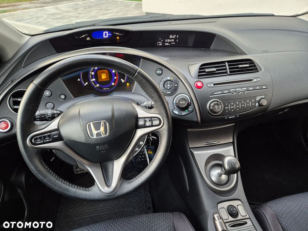 Honda Civic 1.4 i-VTEC Elegance - 18