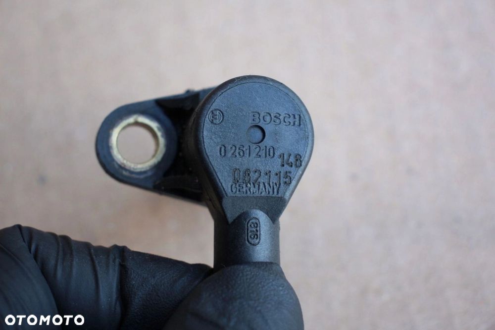 Czujnik położenia wału VW AUDI SEAT SKODA benzyna 0261210148 - 4