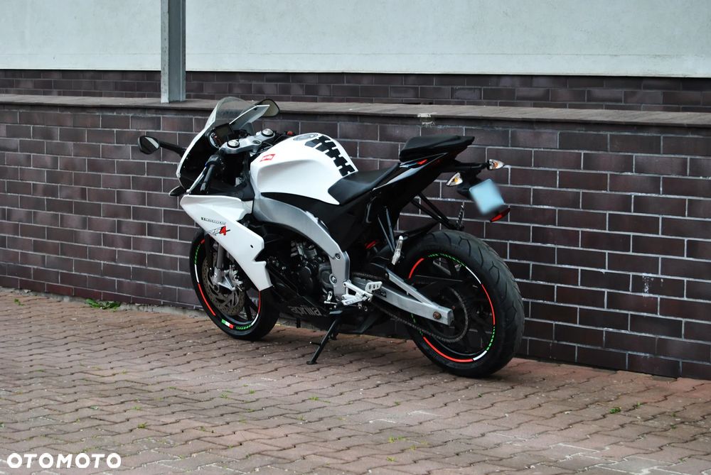 Aprilia RS - 6