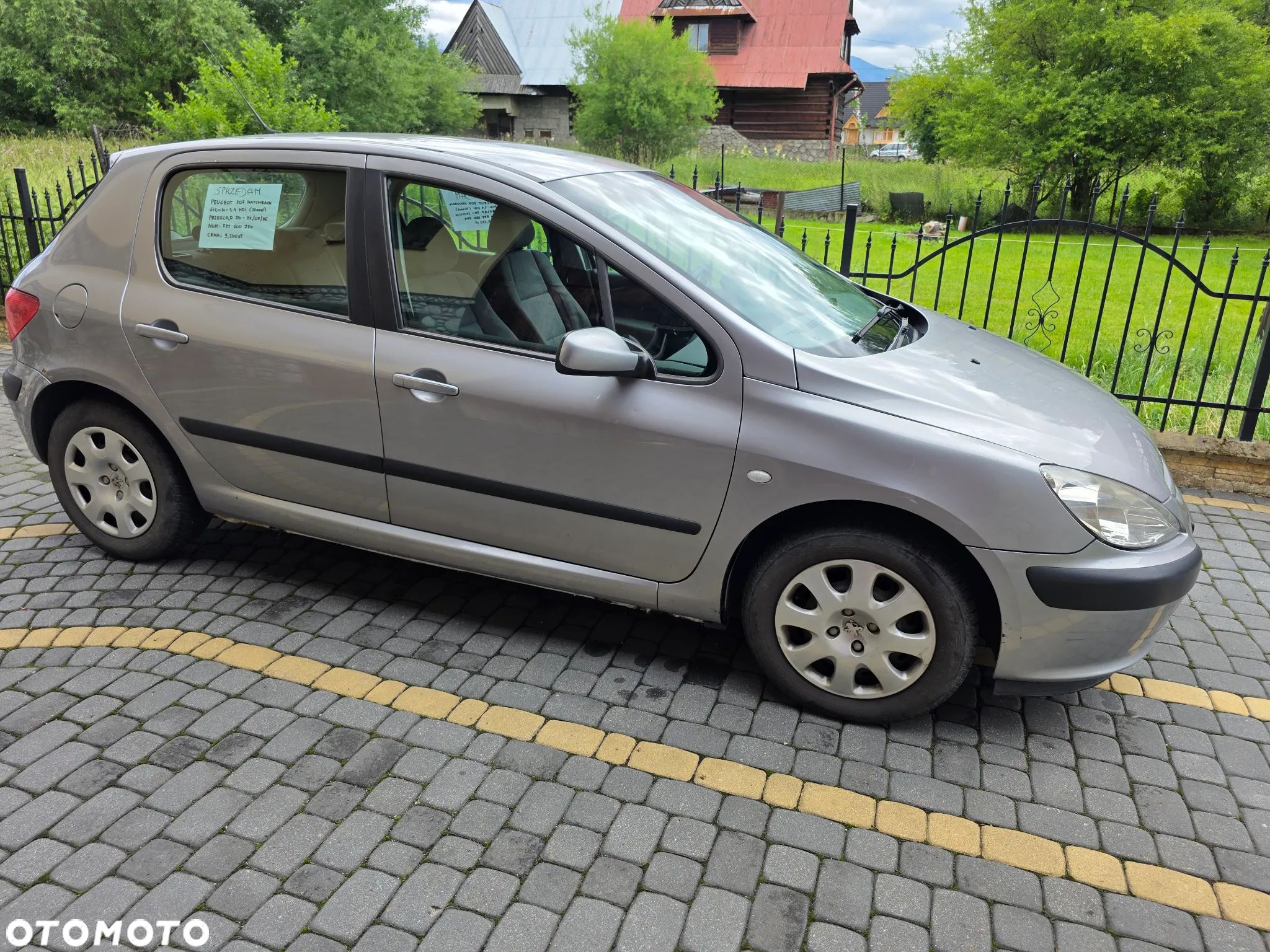 Peugeot 307 - 1