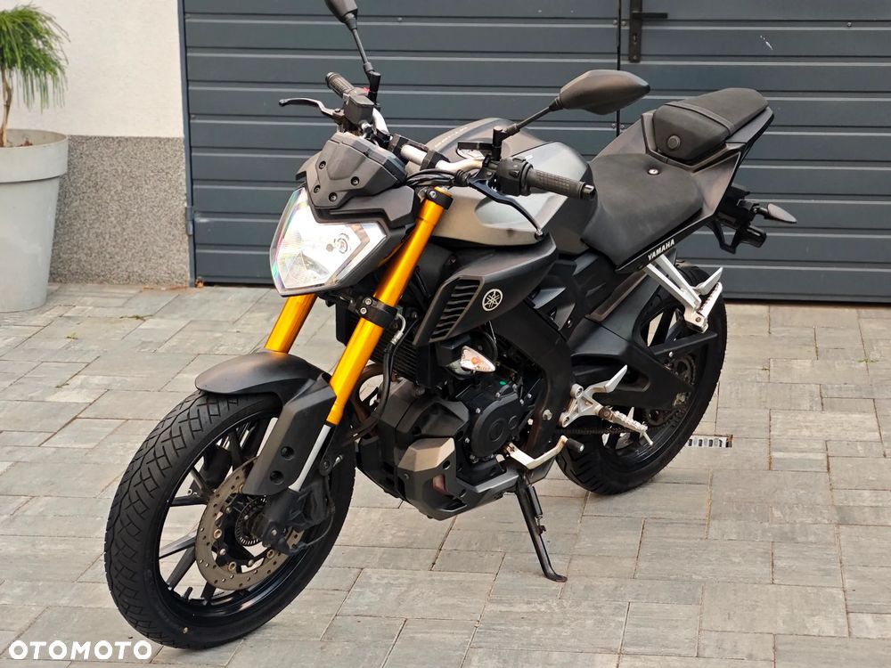 Yamaha MT - 13