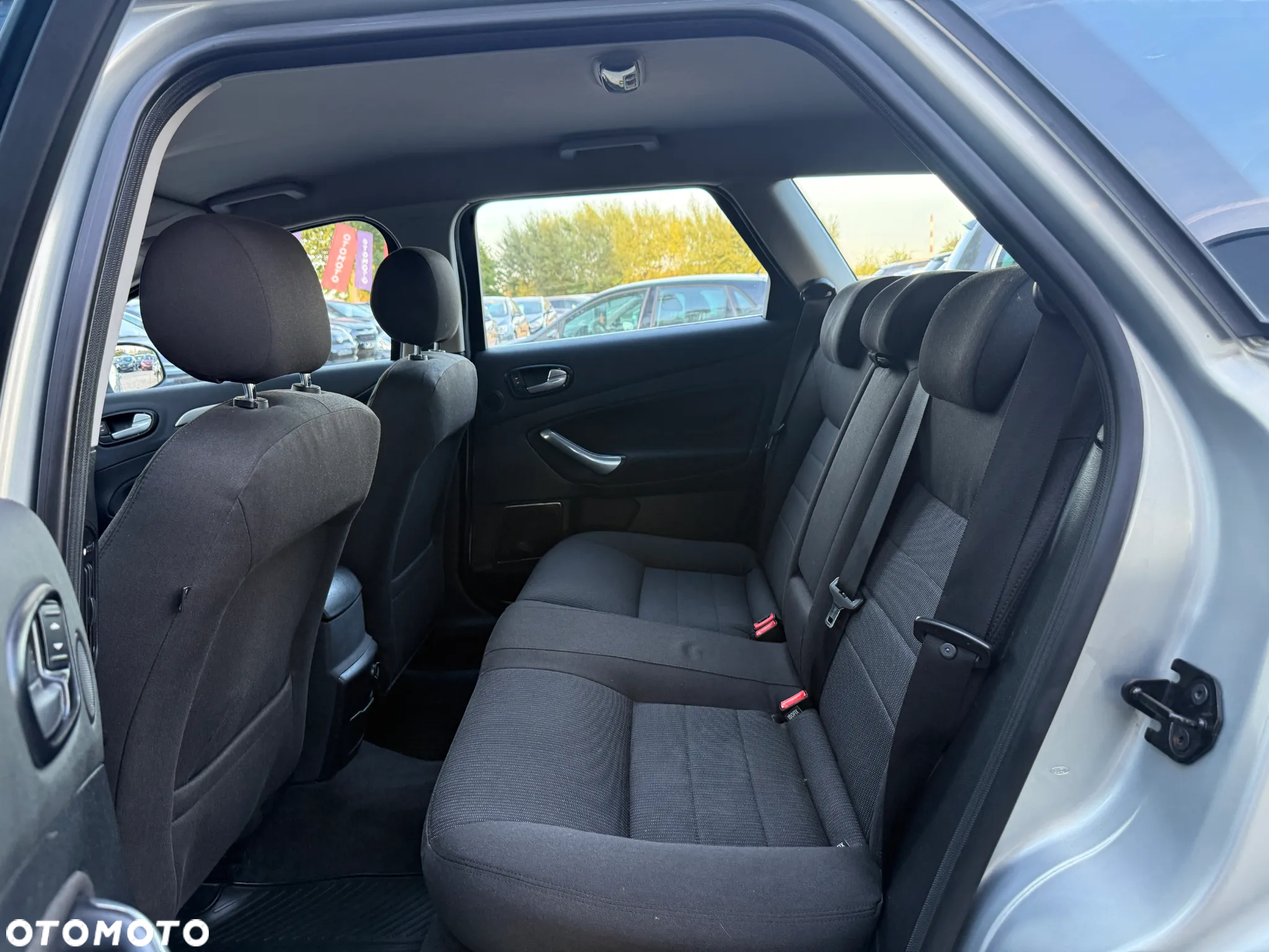Ford Mondeo 2.0 Titanium X - 32