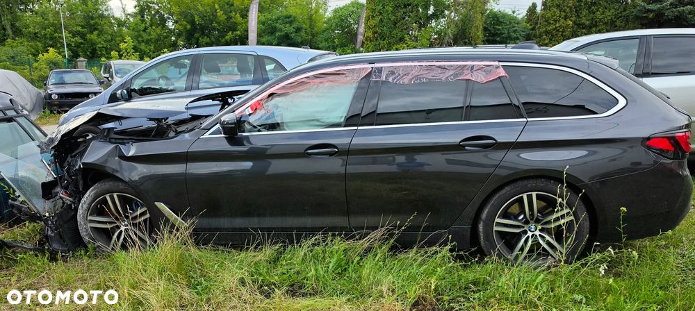 BMW Seria 5 540i xDrive mHEV Luxury Line sport - 4