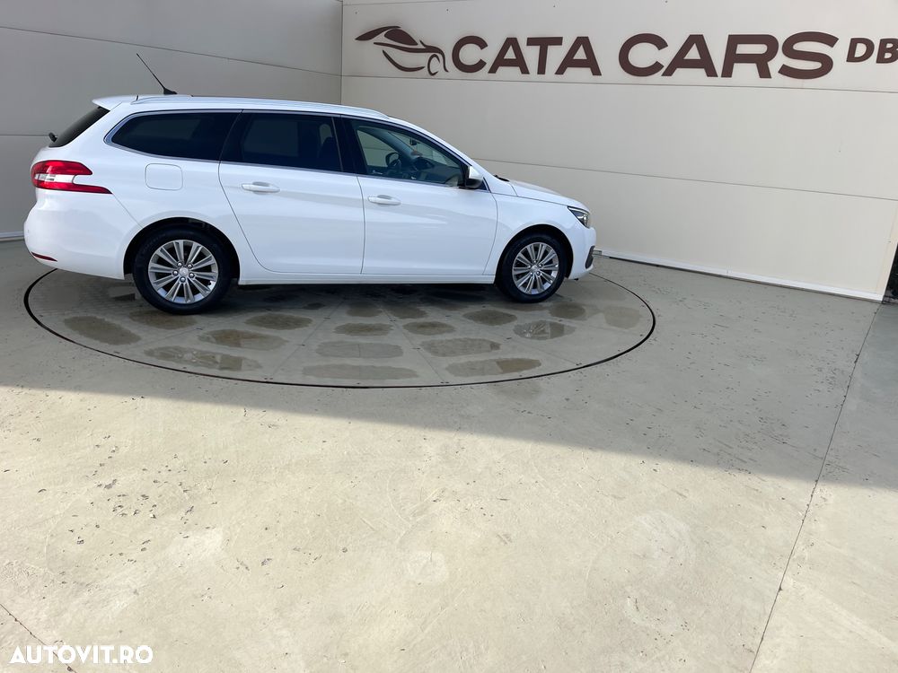 Peugeot 308 BlueHDi FAP 130 EAT6 Stop & Start Allure - 16