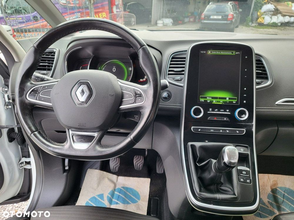 Renault Grand Scenic - 15