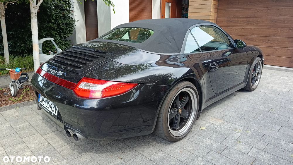 Porsche 911 Carrera 4S PDK - 5