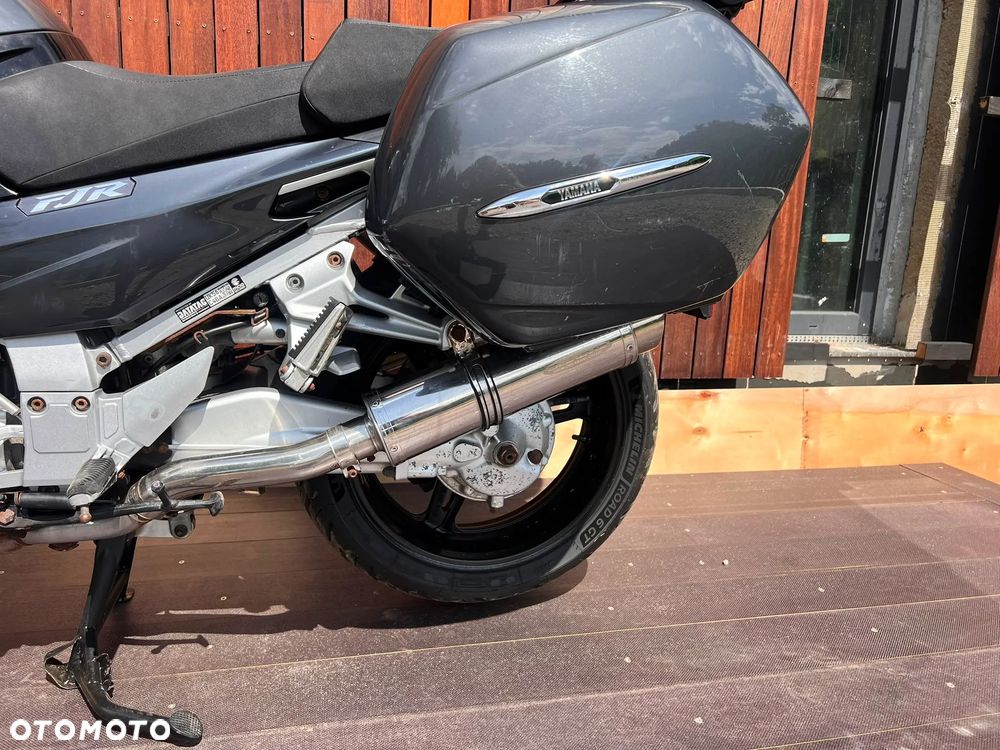 Yamaha FJR - 26