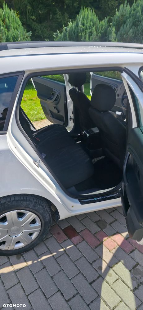 Skoda Fabia 1.6 TDI DPF Ambition - 8