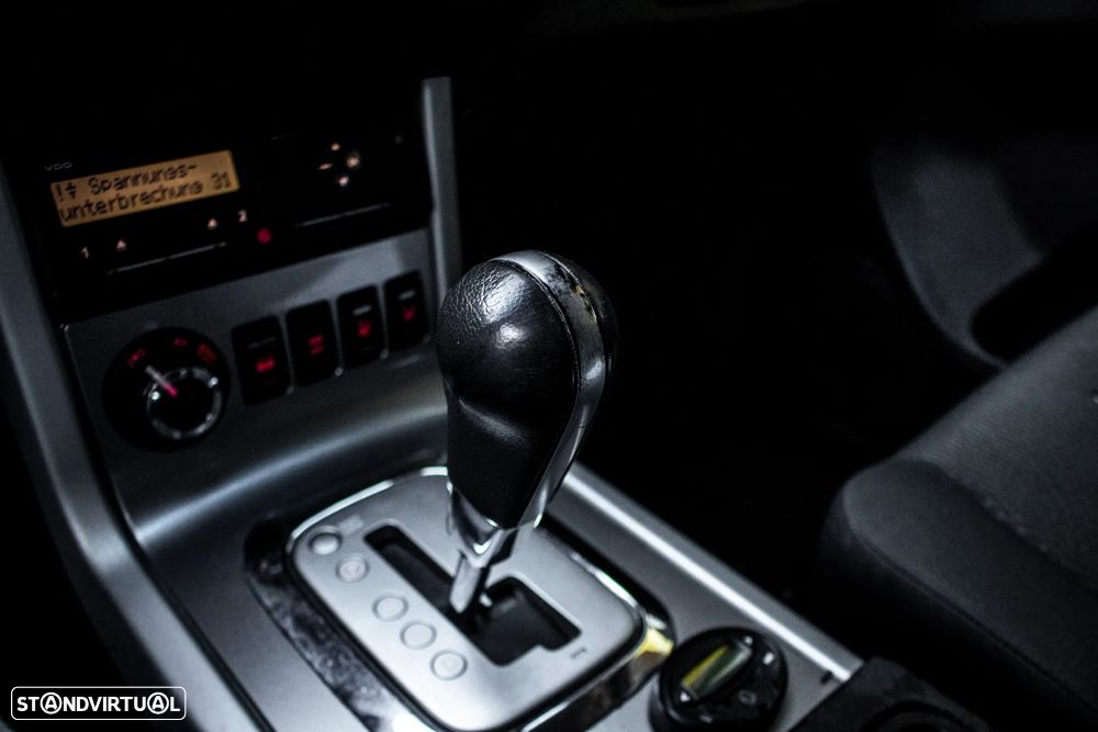 Nissan Navara 2.5 dCi CD SE AT 4WD - 18