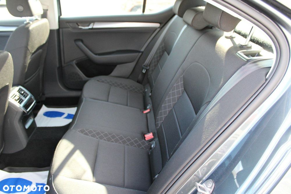 Skoda Superb - 12