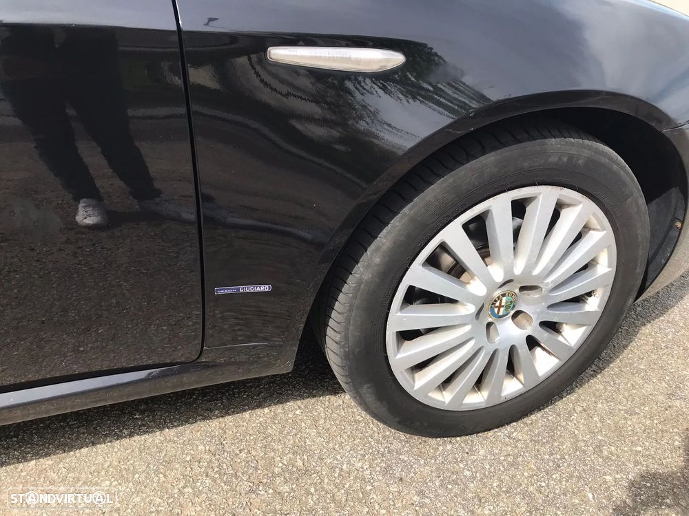 Alfa Romeo 159 1.9 JTDM 16V - 18