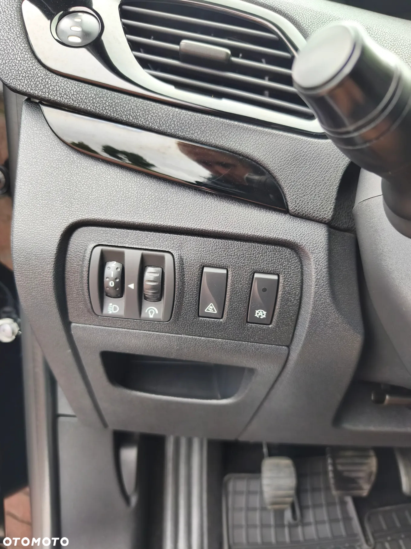 Renault Scenic - 22