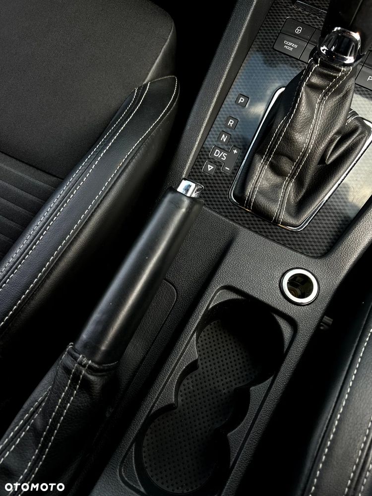 Skoda Octavia 2.0 TDI RS DSG - 12