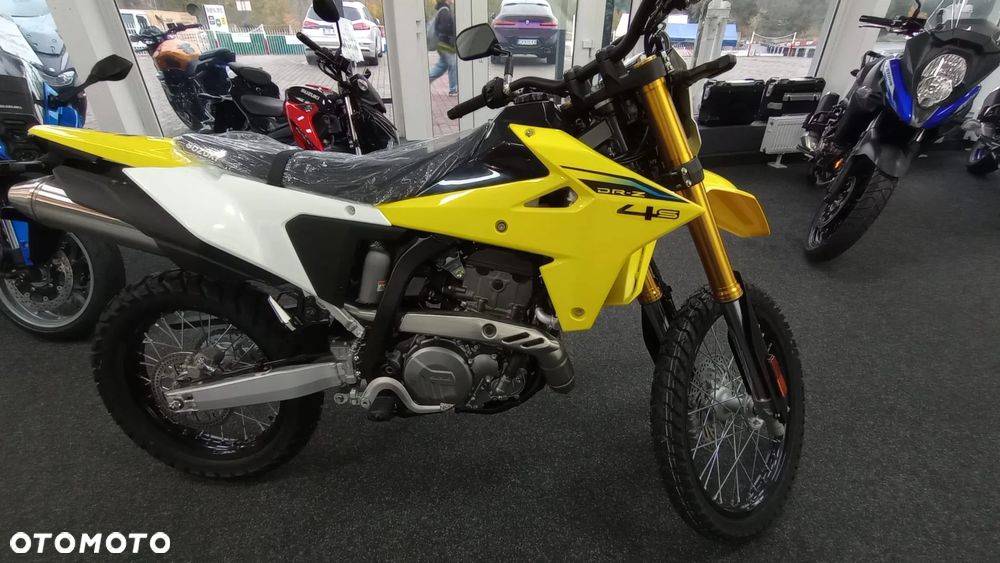 Suzuki DR-Z - 8