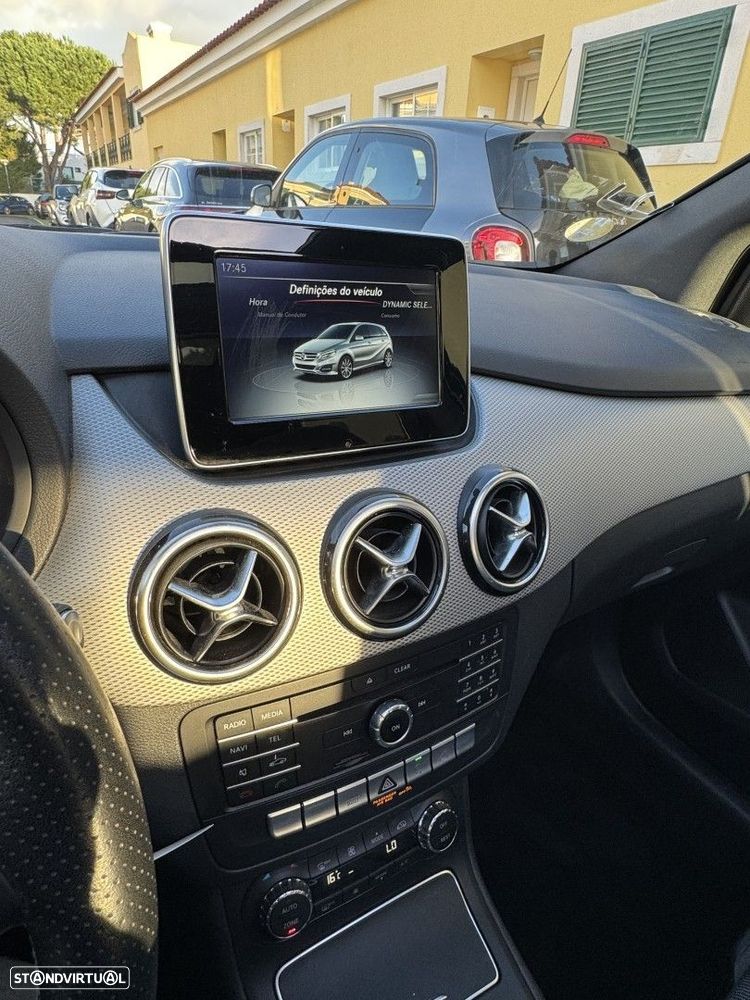 Mercedes-Benz B 180 d Style Plus Aut. - 14