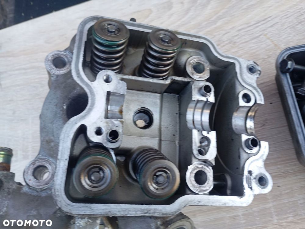 suzuki burgman 400 k1 k2 glowica - 3
