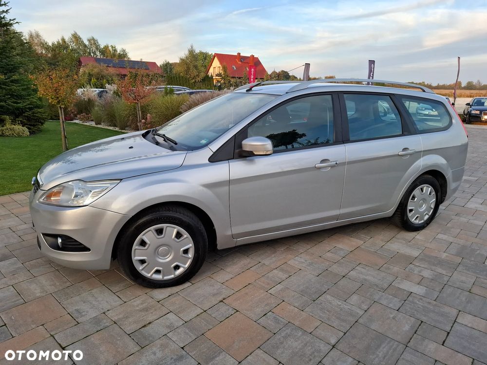 Ford Focus 1.6 16V Ghia - 9