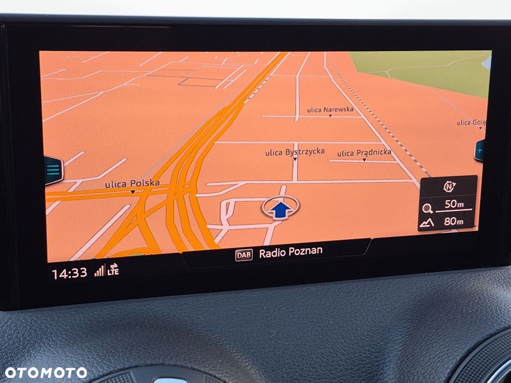 Audi Q2 30 TFSI - 23