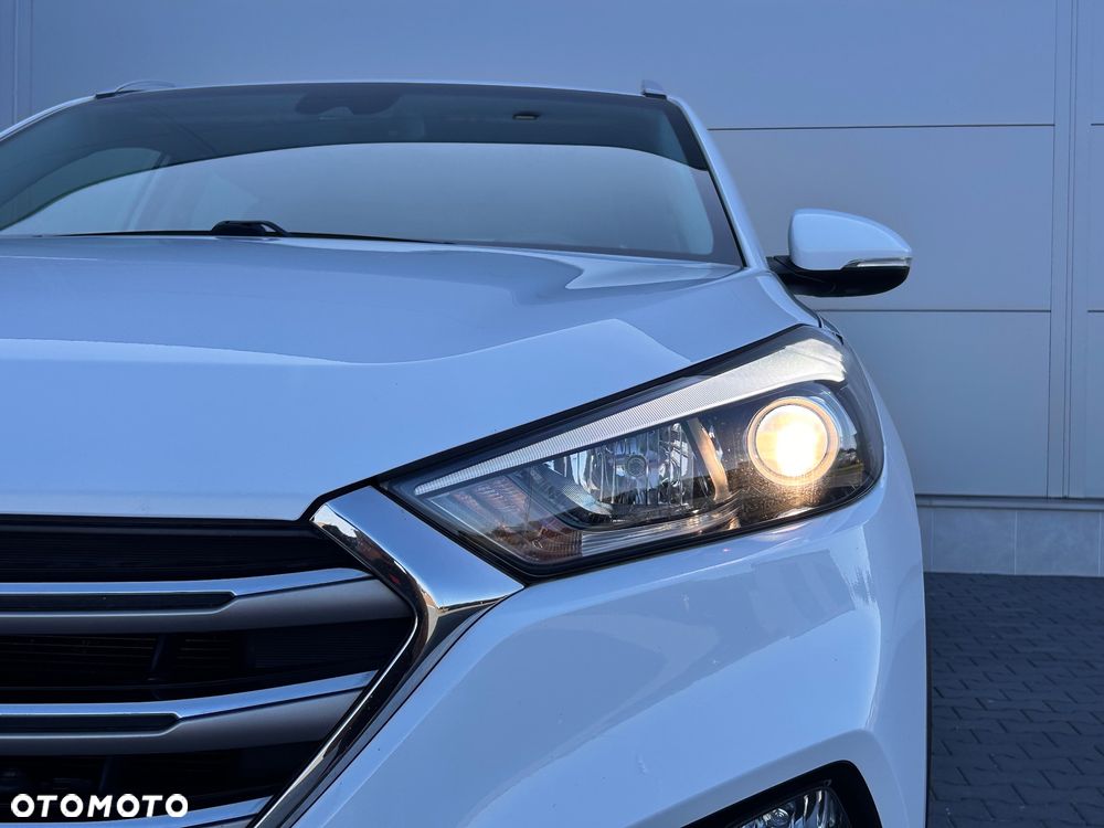 Hyundai Tucson 1.6 GDI BlueDrive GO 2WD - 16