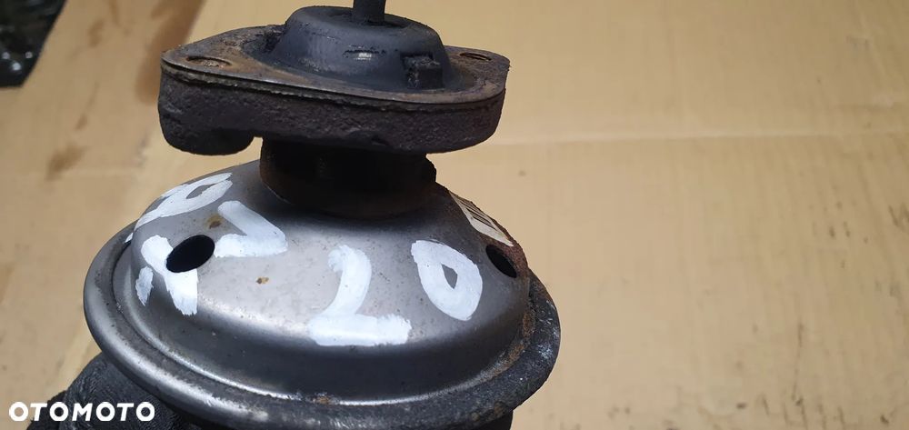 Zawór EGR BMW I E87 2.0D 7.00684.08 - 7